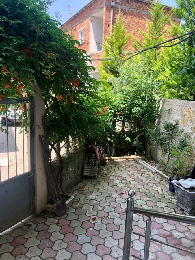 Mjolly Apartment Tirana Exterior foto
